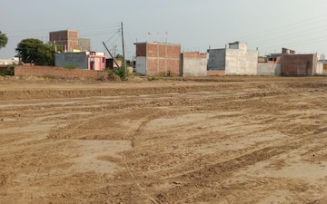Plot For Sale in Sultanpur Road