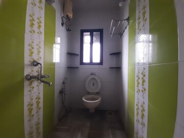 Bathroom in 2 BHK Apartment at Raheja Complex, Malad East – for Sale