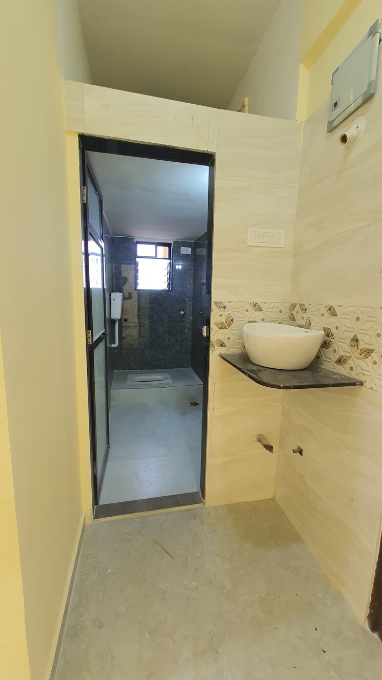 Bathroom, gyandev-shree-sai-arnav 2 Bedroom 928 Sq.Ft. Apartment In Ambernath East Thane 7478847