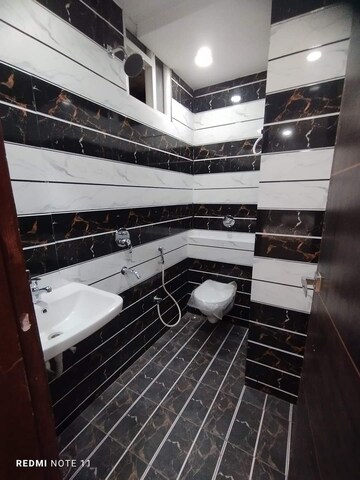 Attached Bathroom in 2 BHK Apartment at Bhatagaon – for Sale