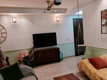 Living Room in 2.5 BHK Apartment at Geotech Pristine Avenue, Sector 16c Greater Noida – for Sale