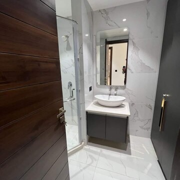 Bathroom in 3 BHK Builder Floor at Sector 71 – for Sale