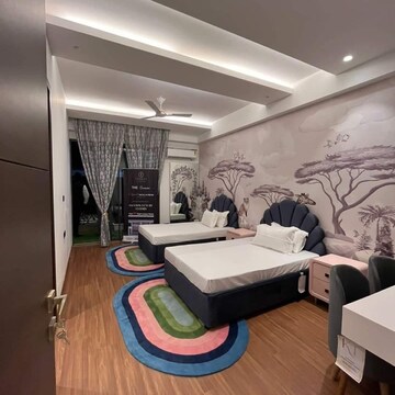 Team Area in 3 BHK Builder Floor at Sector 71 – for Sale