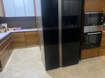 Furnished Amenities in 5 BHK Villa at Hebatpur – for Sale