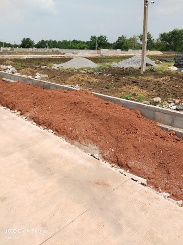   Plot at Peddapur – for Sale