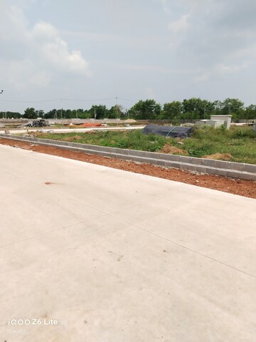 Plot For Sale in Peddapur