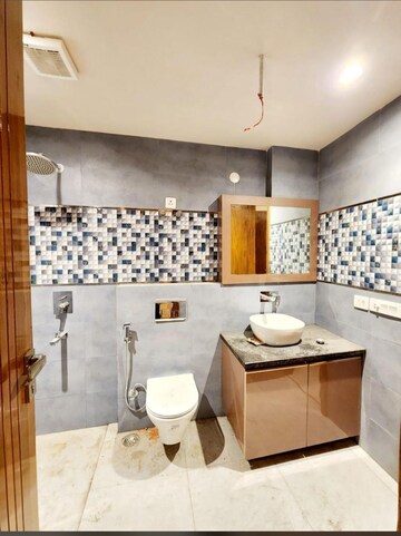4 BHK Builder Floor For Sale in Chattarpur