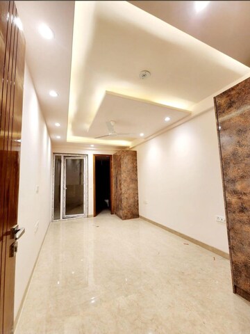 Room in 4 BHK Builder Floor at Chattarpur – for Sale