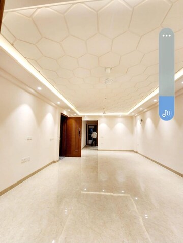 Room in 4 BHK Builder Floor at Chattarpur – for Sale