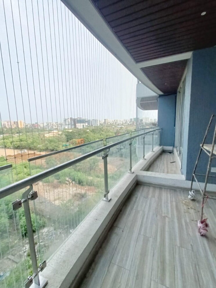 Balcony, the-wadhwa-the-nest 3 Bedroom 2385 Sq.Ft. Apartment In Andheri West Mumbai 7481329