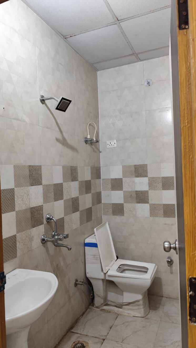 Bathroom, licodia-house 2 Bedroom 859 Sq.Ft. Apartment In Wagle Industrial Estate Thane 7481396