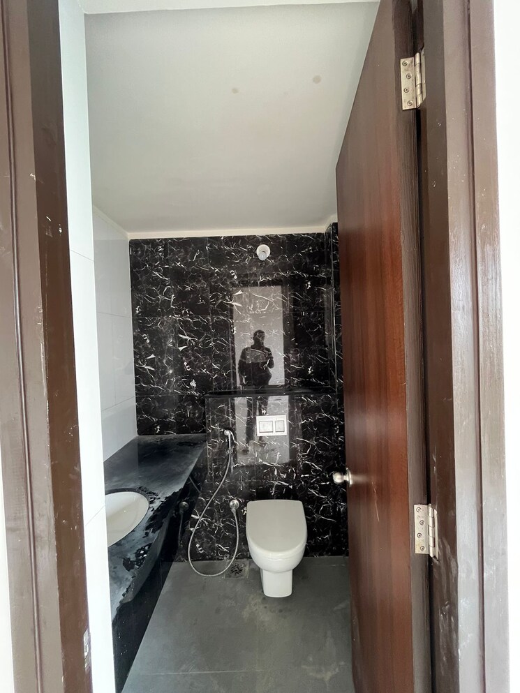Bathroom, lodha-lakeshore-greens 3 Bedroom 1400 Sq.Ft. Apartment In Dombivli East Thane 7481431