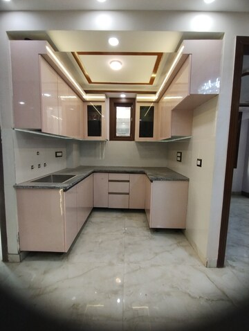 Kitchen in 1 BHK Builder Floor at Mohan Garden – for Sale