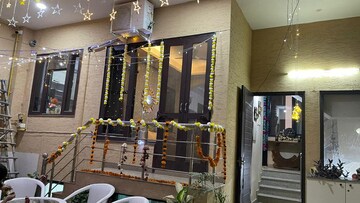 Living Room in 3 BHK Apartment at Central Park II-Bellevue, Sector 48 – for Sale