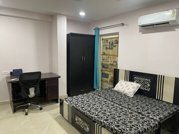 Bedroom in 3 BHK Apartment at Central Park II-Bellevue, Sector 48 – for Sale