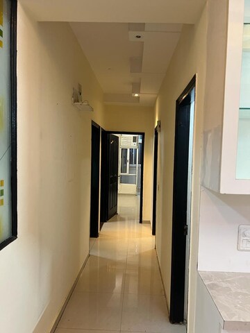 Building Lobby in 3 BHK Apartment at Parsvnath Prestige Phase-II, Sector 93a – for Sale