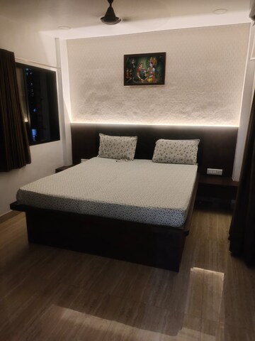 Bedroom in 2 BHK Apartment at Ghansoli – for Sale