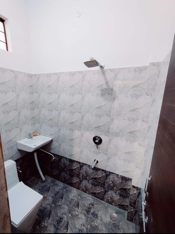Bathroom in 3 BHK Villa at Sirsi Road – for Sale