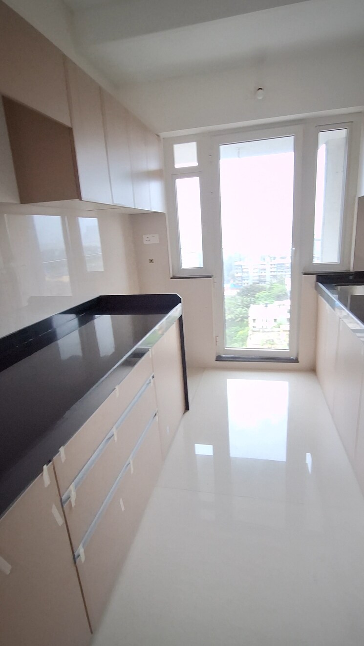 Kitchen, rustomjee-stella 3 Bedroom 942 Sq.Ft. Apartment In Bandra East Mumbai 7482641