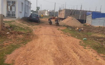 Plot For Sale in Trinath Bazar