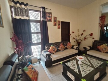 Master Bedroom in 2 BHK Apartment at Jubilee Apartments, Sector 15 – for Sale