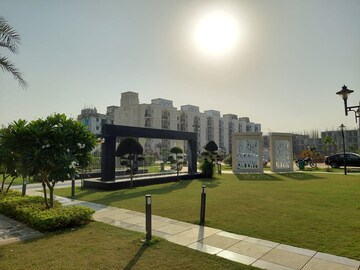 3 BHK Apartment – Exterior View View at Signature Global Park 4 and 5, Sohna Sector 36 - for Sale