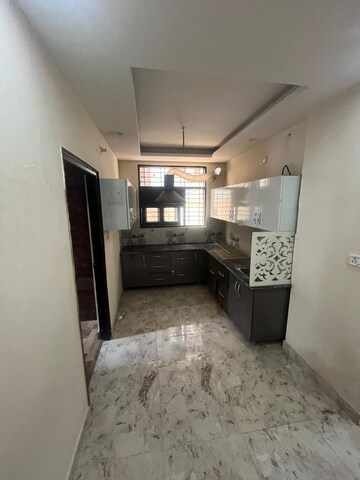 Bedroom in 2 BHK Builder Floor at Gms Road – for Sale