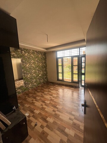 2 BHK Builder Floor For Sale in Gms Road