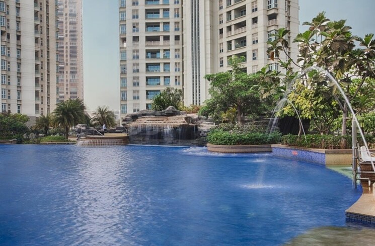 Swimming Pool, k-raheja-vivarea-mumbai 4 Bedroom 2259 Sq.Ft. Apartment In Mahalaxmi Mumbai 7483905