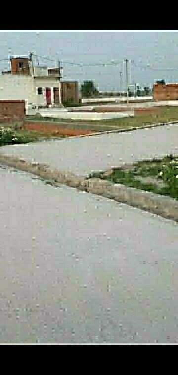  Plot For Sale in Swarnim Vihar, Sector 82