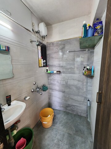Bathroom in 1 BHK Apartment at Kaydee Solitaire, Malad East – for Sale