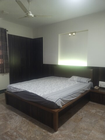 Staircase in 3.5 BHK Apartment at Lake Home, Powai – for Sale