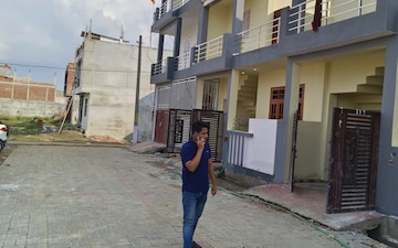 2 BHK Independent House For Sale in Sultanpur Road