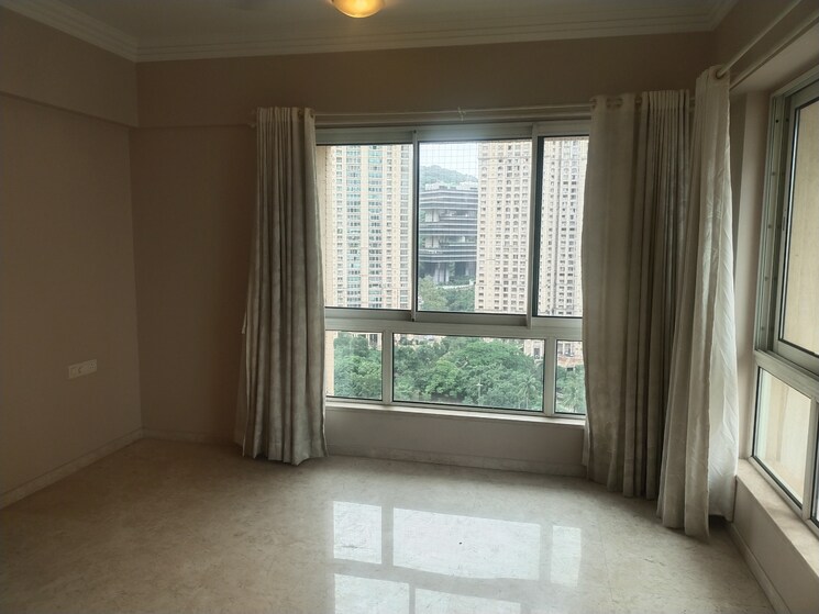 Room, lake-home 4 Bedroom 2365 Sq.Ft. Apartment In Powai Mumbai 7484836