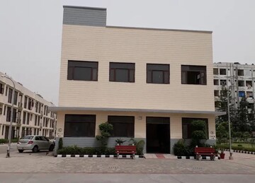 3 BHK Apartment For Sale in Vip Road