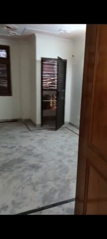 2 BHK Builder Floor For Sale in Kalkaji