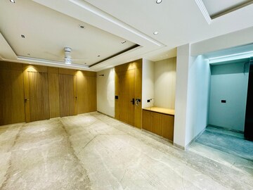 Bedroom in 4 BHK Builder Floor at Emaar Emerald Floors, Sector 65 – for Sale