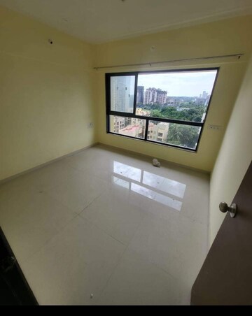 Room in 3 BHK Apartment at Lodha Splendora, Ghodbunder Road – for Sale