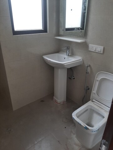 Bathroom in 3 BHK Builder Floor at Palam Vihar Residents Association, Palam Vihar – for Sale