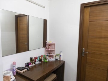 Room in 3.5 BHK Builder Floor at Palam Vihar Residents Association, Palam Vihar – for Sale