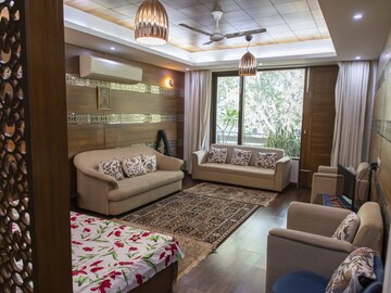 Living Room in 3.5 BHK Builder Floor at Palam Vihar Residents Association, Palam Vihar – for Sale