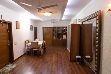 Living Room in 3.5 BHK Builder Floor at Palam Vihar Residents Association, Palam Vihar – for Sale