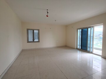 Room in 4 BHK Apartment at Vasavi GP Trends, Nanakramguda – for Sale