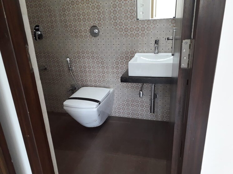 Bathroom, vaibhav-deep-chs 1 Bedroom 580 Sq.Ft. Apartment In Dombivli West Thane 7486743