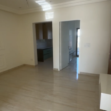 Room in 3 BHK Builder Floor at Bptp District Faridabad, Sector 81 – for Sale