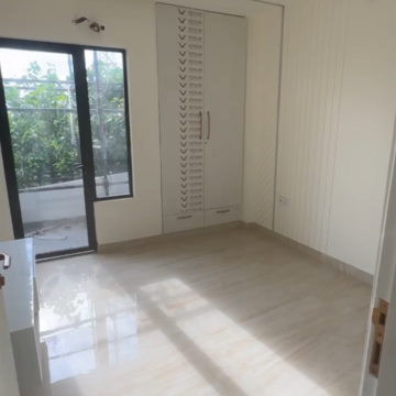 Room in 3 BHK Builder Floor at Bptp District Faridabad, Sector 81 – for Sale