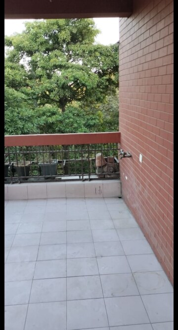 6+ BHK Independent House For Sale in Sector 56