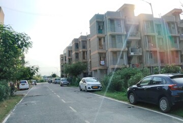 1 BHK Apartment – Exterior View View at Sector 10 Greater Noida - for Sale