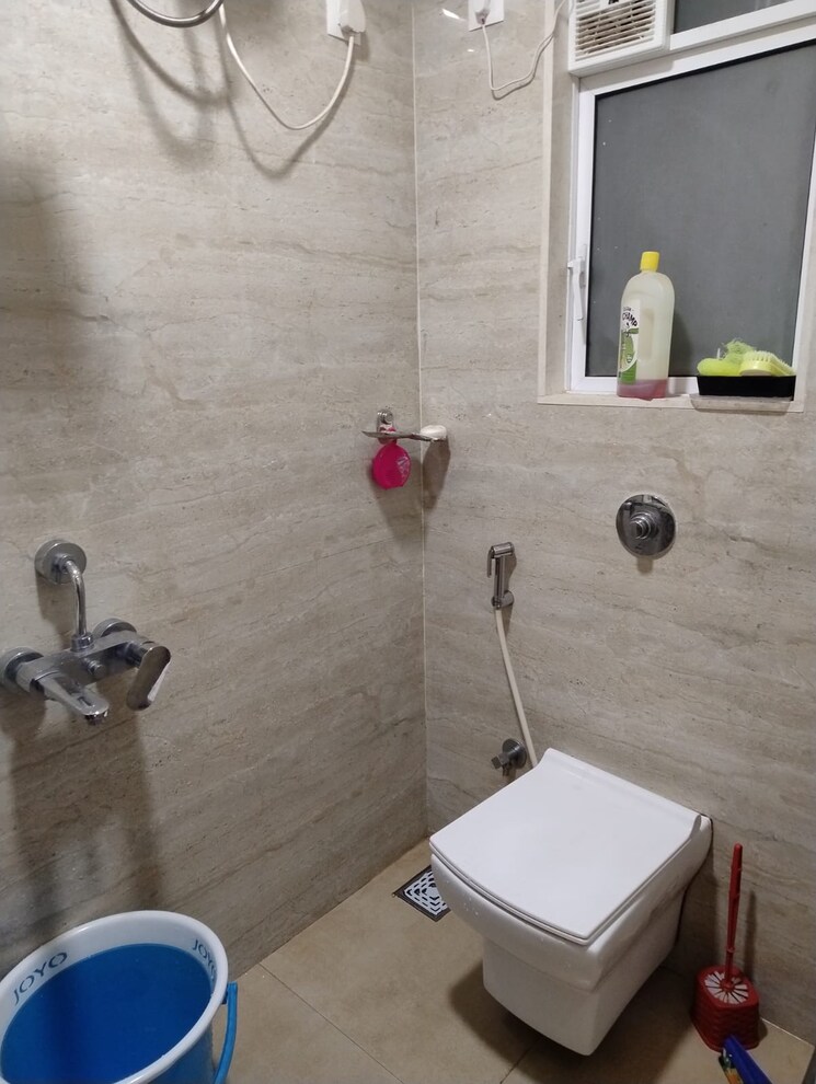 Bathroom, gurukrupa-devam-majesty 1 Bedroom 400 Sq.Ft. Apartment In Ghatkopar East Mumbai 7487633