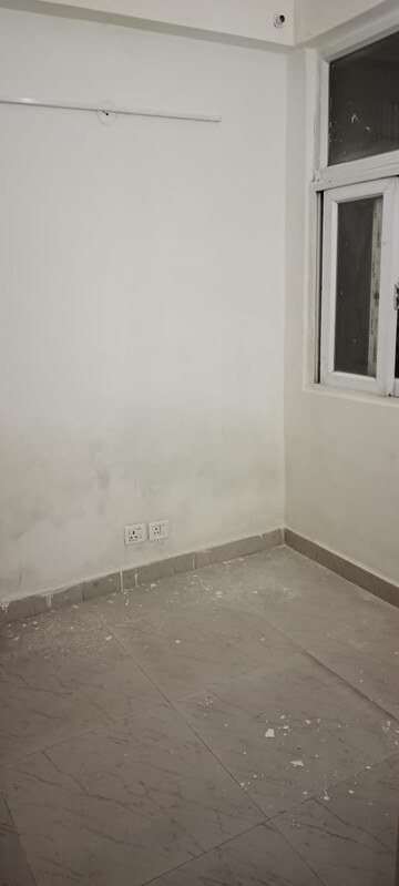 Room in 2 BHK Apartment at Rzone Homes, Sector 73 – for Sale